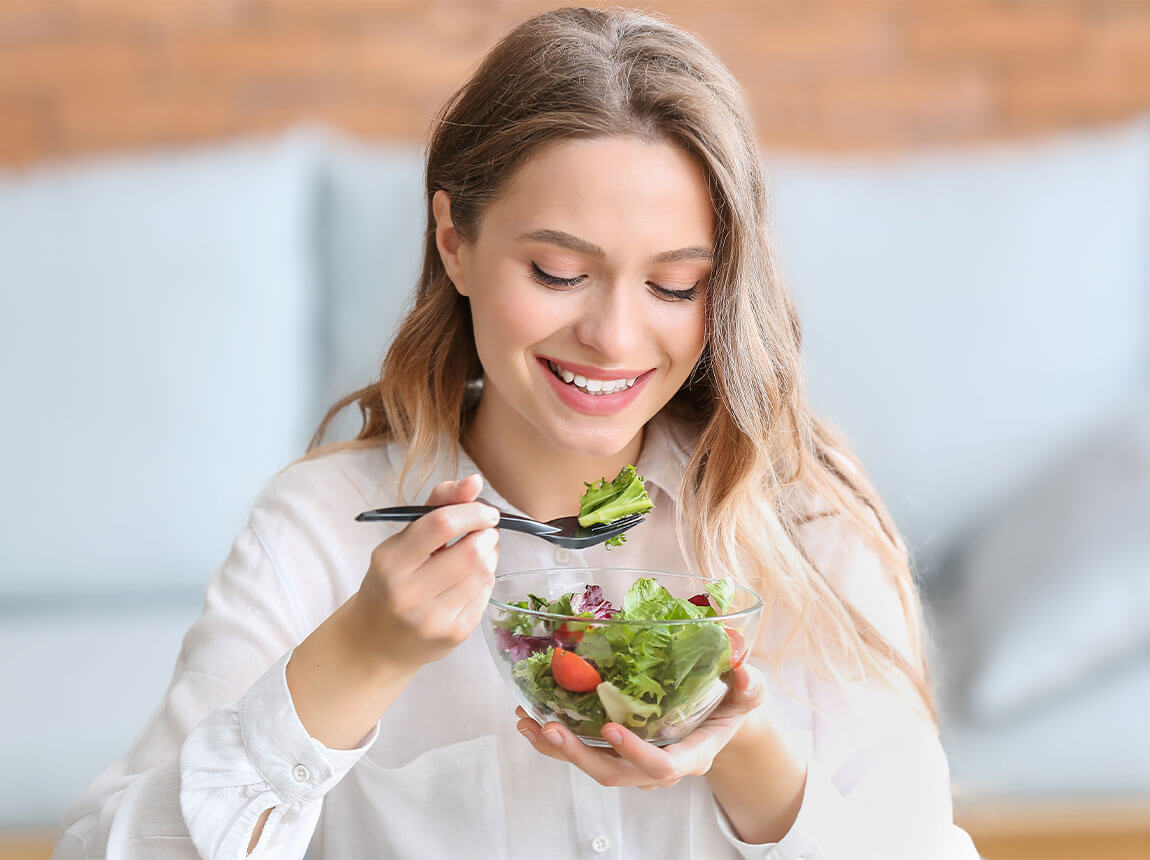 weight loss - woman with salad
