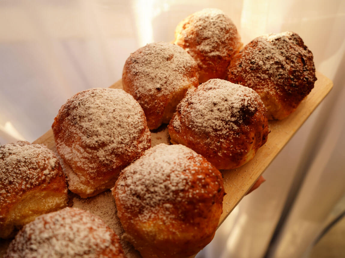 air fryer doughnuts with raspberry jam