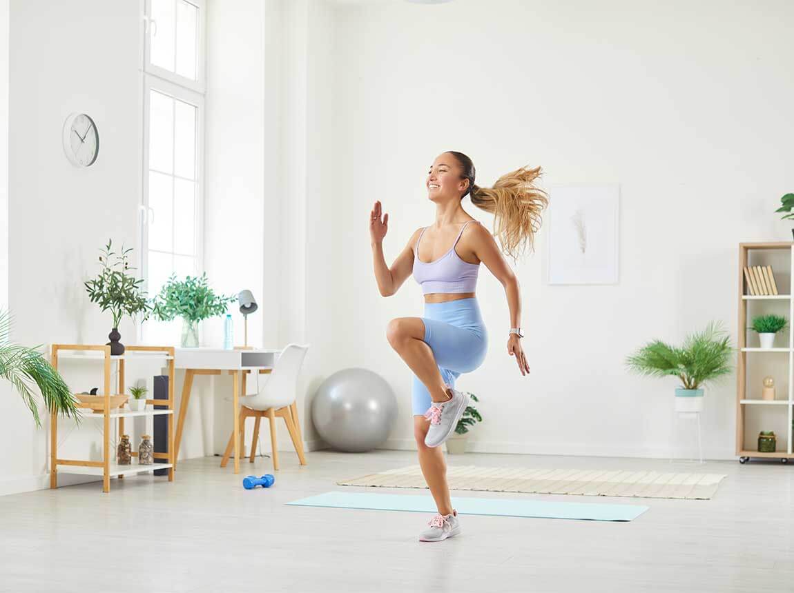 Women &ndash; cardio workouts at home