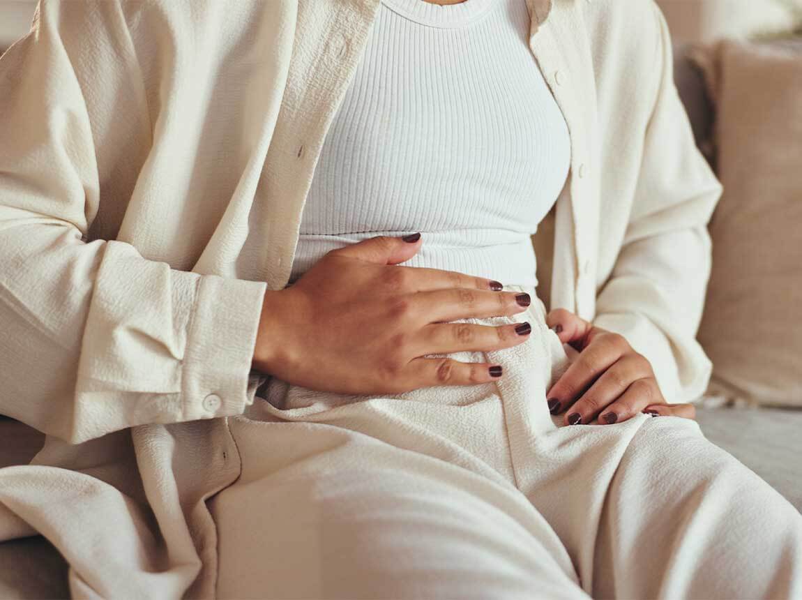 woman &ndash; abdominal pain
