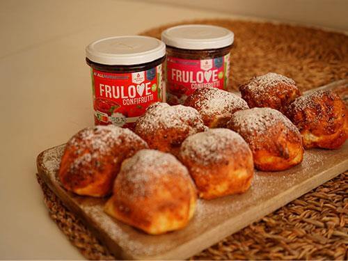 Recipe for air fryer doughnuts with raspberry jam