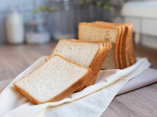 Is toast bread healthy? How does it differ from ordinary bread?