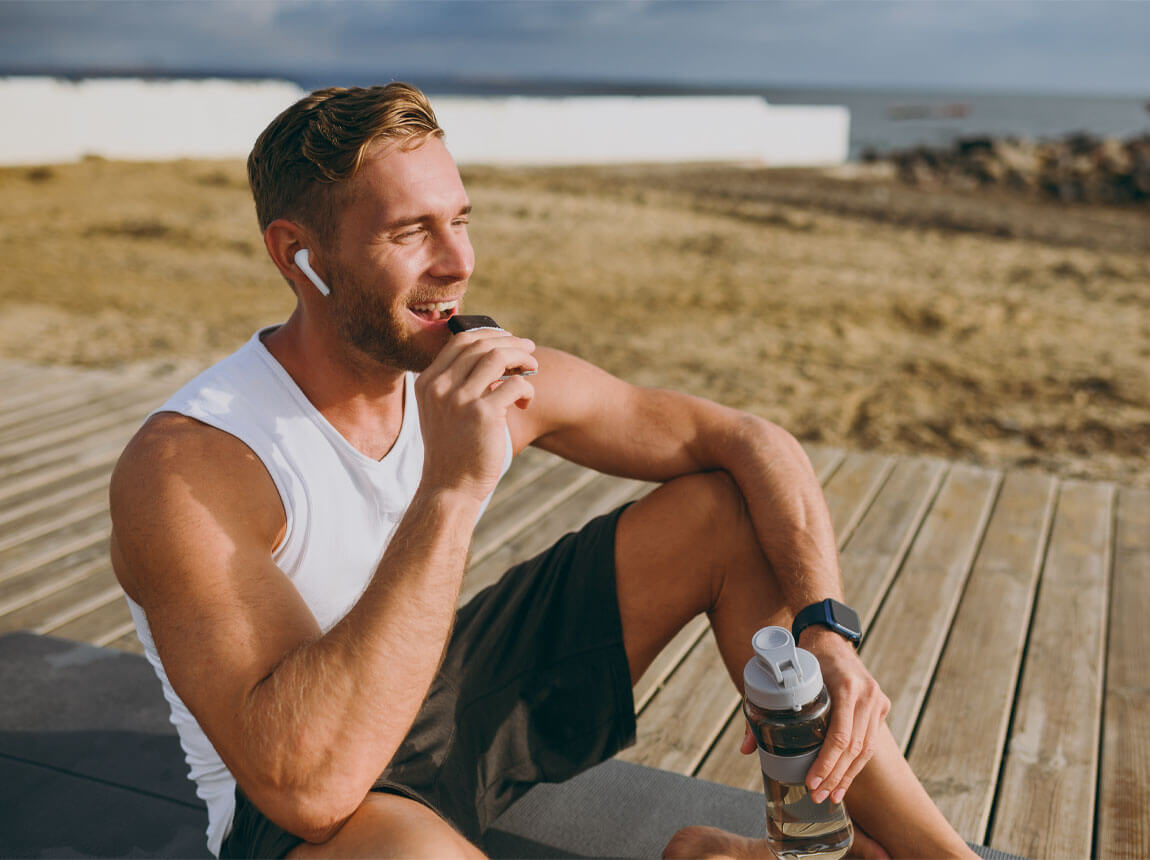 regeneration - man with protein bar